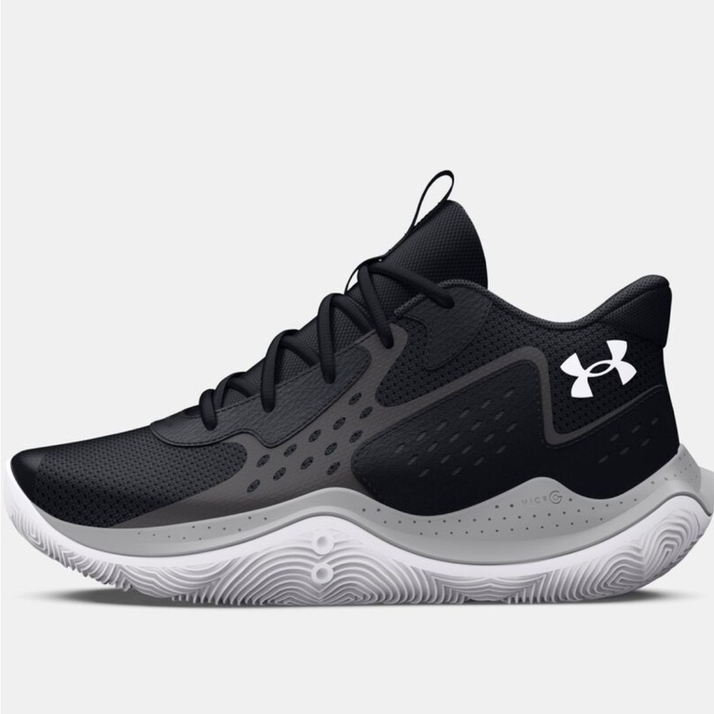 NEW Under Armour Jet ‘23 basketball sneakers Size 7.5/UK 6/ 6.5Y